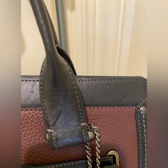 Coach purse  pebbled leather.  Used. Ox blood, cream, black - Picture 16 of 16